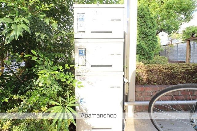 グリーンヴィラ カラビナ Kの玄関写真