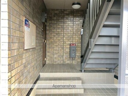 Ｔｈｉｃｋ　Ｇａｒｄｅｎ[2LDK/59.58m2]のエントランス