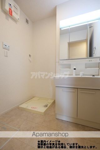 サンリット ヴィラ Bの内装写真