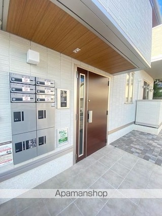 ＤーＲＯＯＭ　Ｗ・Ｈ（ディールームダブリューエイチ）[1LDK/44.53m2]の共用部2