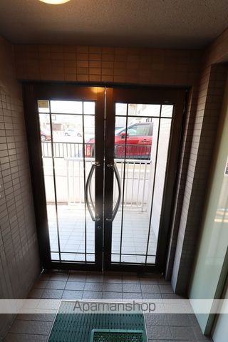 シティオひばりが丘の玄関写真