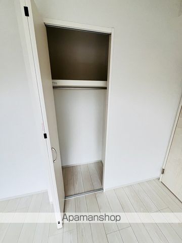 ラフィネール大阪十三の内装写真