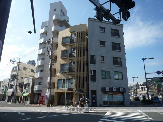 中央ビルの外観写真