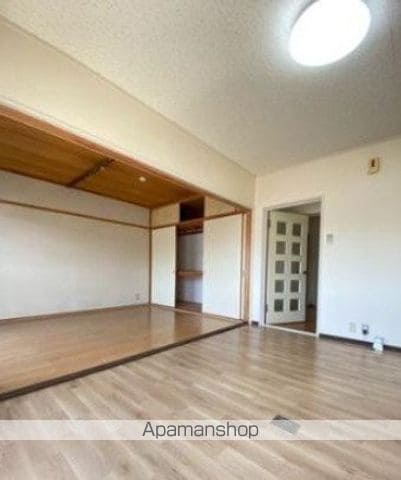 マンション財の内装写真