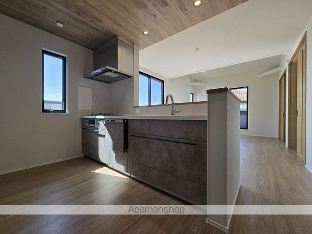 detached 東京都福生市武蔵野台２丁目23-10

地図を見る