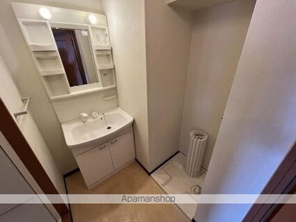 サンフォルトゥーナ宮崎駅東[1R/40.02m2]の洗面所