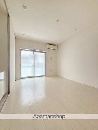 千葉県千葉市中央区長洲１丁目[1K/26.49m2]のリビング・居間