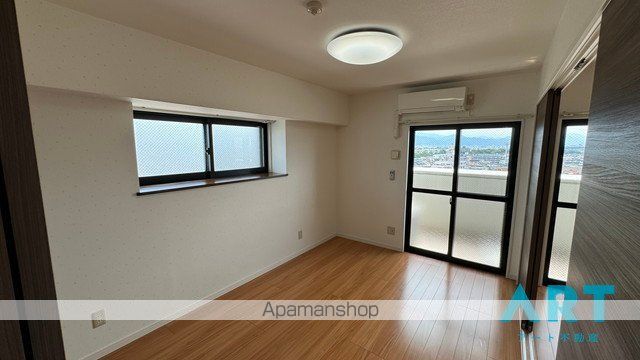 ひかりハイツ石手川の内装写真