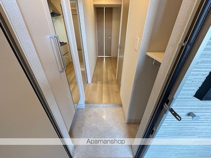 キューポスメゾン[1K/27.02m2]の玄関