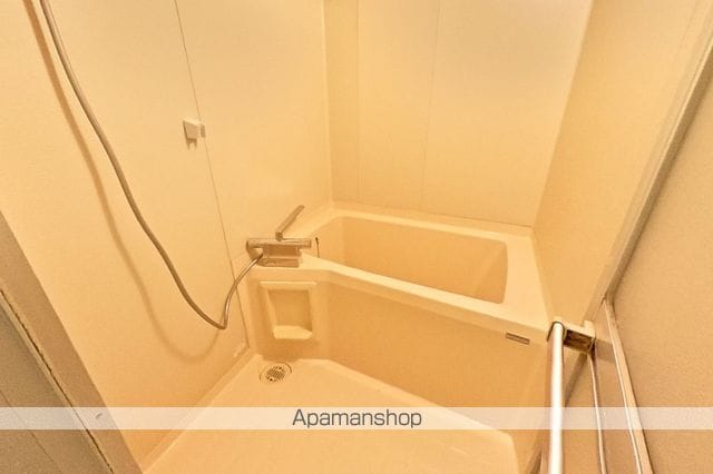ヒルサイド小高坂の内装写真