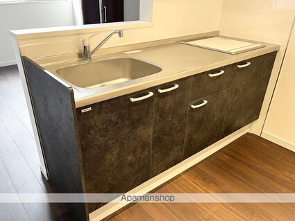 エトワール下坂浜Ａ[1LDK/31.95m2]のキッチン