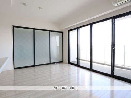 センチュリースクエア千種[2LDK/68.91m2]のリビング・居間