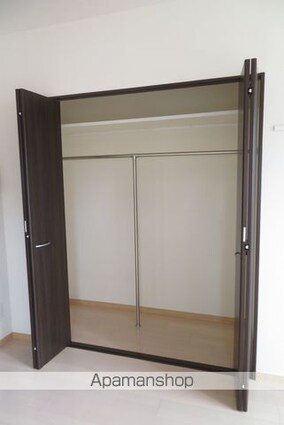 ヴィアーレ勾当台Ⅰ[1DK/42.56m2]の収納