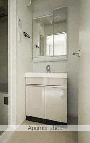 ALTERNA池袋EASTの内装写真