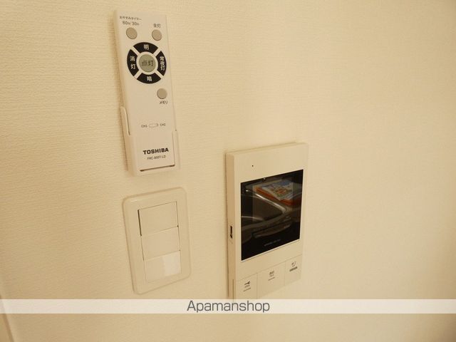 クリスタルN9の内装写真