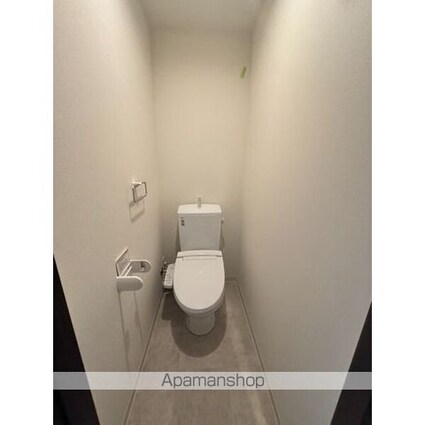 エステシア名駅[1R/25.22m2]のトイレ