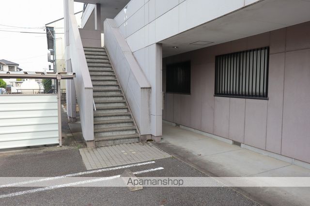ベルエアーIの玄関写真