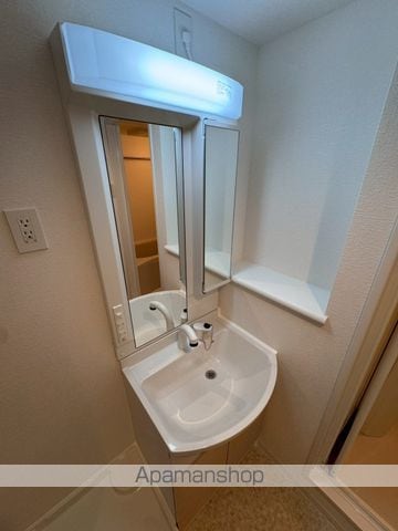 エルファーロ神楽坂IIIの内装写真