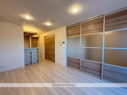 Ｄフラット台町[2LDK/49.39m2]のリビング・居間