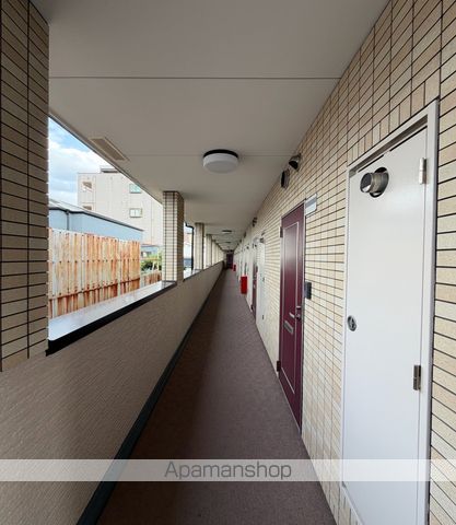ラフィーネ住之江の玄関写真