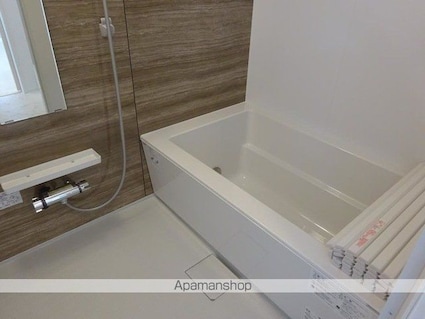 Ｃｒｏｓｓ　Ｔｅｒｒａｃｅ[2LDK/58.17m2]のバス