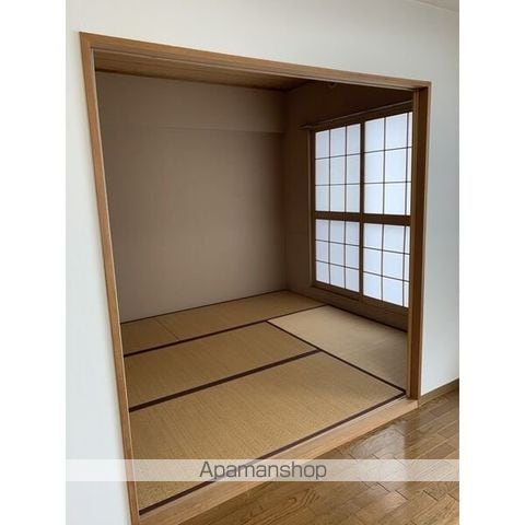 アイシティ真栄の内装写真