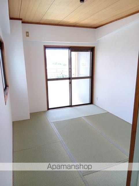 スクエアメゾン和歌山（旧サンＡ棟）[3LDK/61m2]の内装2