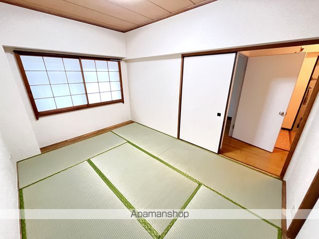 入船西エステート1号棟の内装写真