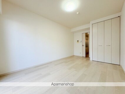 レジディア榴岡公園[1K/27.22m2]のリビング・居間