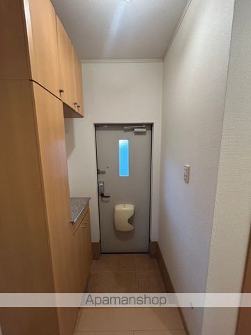 ピーノ・レジーナIVの内装写真