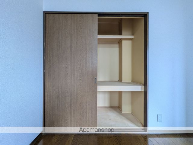 アレーヌ IIの内装写真