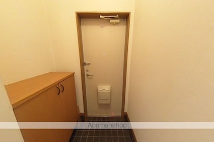 Ｓｕｎ　Ｈｅｉｇｈｔｓ　南久万[2DK/47.2m2]の玄関