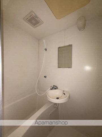ニュークリアス下小出の内装写真