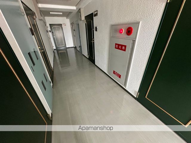 栄ハイツ八戸ノ里の内装写真