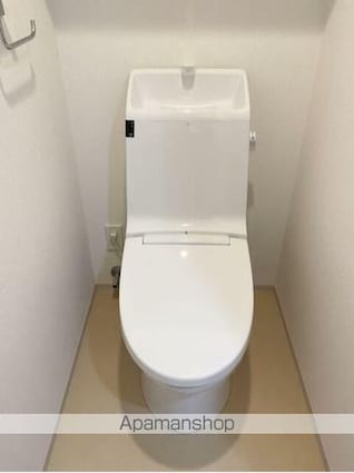 セントラルプレイス新宿御苑前[1K/25.69m2]のトイレ