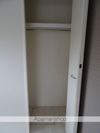 ハーモニーテラス福住町Ⅳ[1LDK/30.07m2]の収納