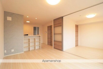 グラシア[2LDK/59.04m2]のリビング・居間