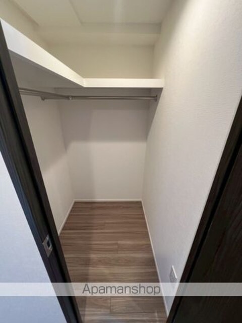 東京都中野区江原町２丁目[1K/25.52m2]の収納
