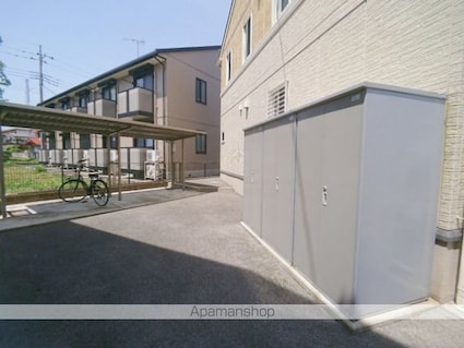 ヴィラ・アザレア　Ｂ[1LDK/34.48m2]の共用部