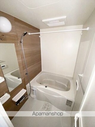 アゴーラ　Ａ棟[1LDK/47.74m2]のバス