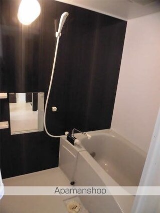 ＩＶＹ　ＳＱＵＡＲＥ[1LDK/41m2]のバス