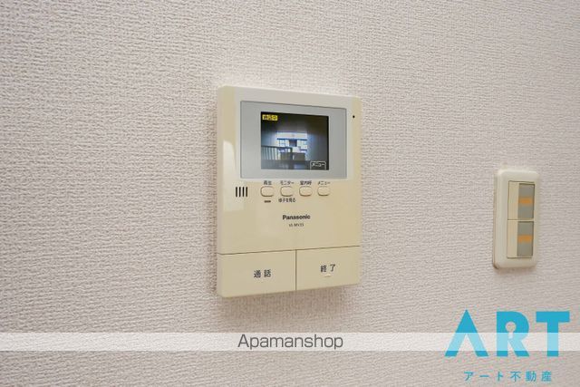 ハイカムール鴨川 B棟の内装写真