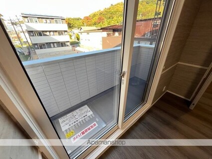 ビオット彦根　Ｂ棟[1K/30.3m2]のバルコニー