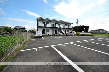 サンライフ中津　Ｃ棟[1LDK/40.92m2]の駐車場