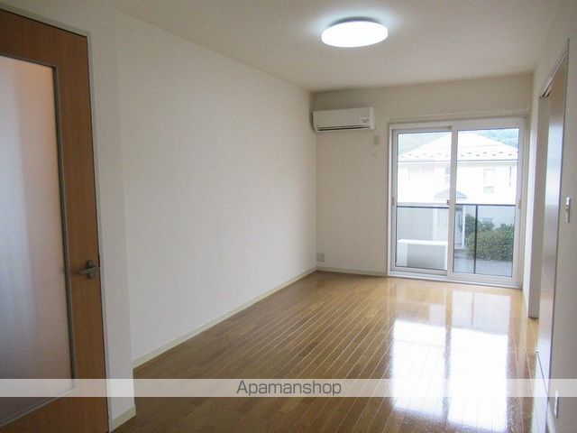 グランドハイツ中津川の内装写真