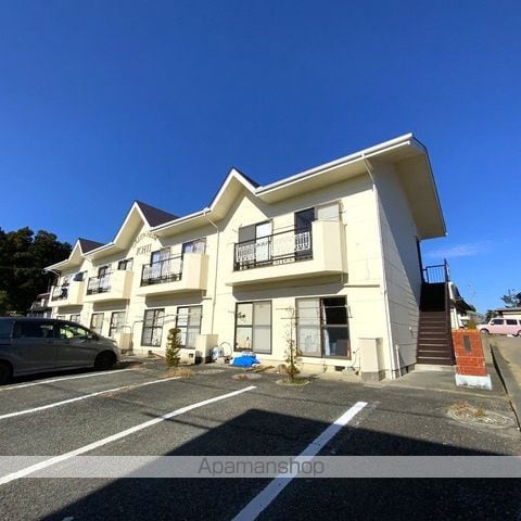 グリーンハイム一井の外観写真