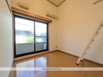 ジョンシェ高円寺[1R/13.52m2]のリビング・居間