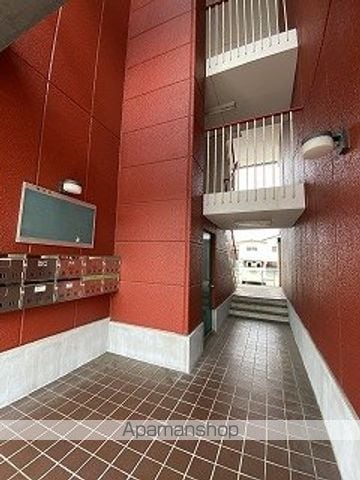 メゾンホープの玄関写真