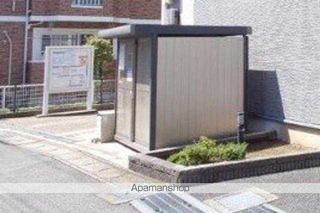 ピアヒルズ松戸の玄関写真