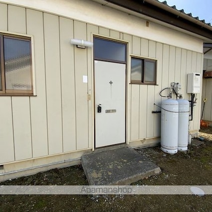 ハウス１０[2DK/40.5m2]のエントランス